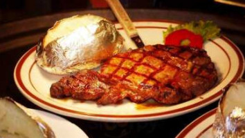 Ronnie B's Steak And Seafood food