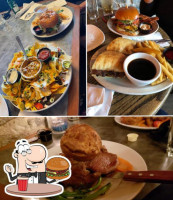 Jacksons Hole And Grill food