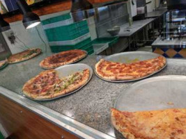 Sparky's Pizza: Sandy food