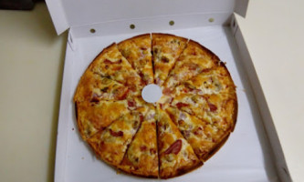 Pizza Mimis food