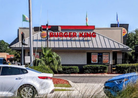 Burger King outside