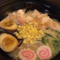 J Ramen House food