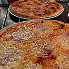Pizzaria Paparazzi food
