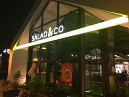 Salad&co inside