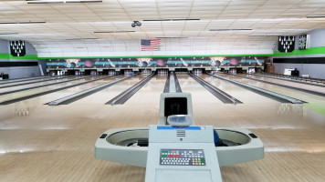 Midway Lanes inside
