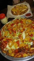 Rusty's Pizza Parlor food