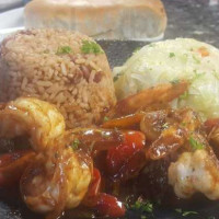 Blue Waters Caribbean Seafood Grill food