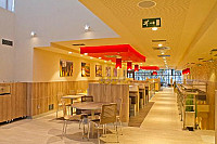 Burger King (marignane) inside