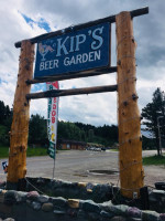 Kip's Beer Garden outside