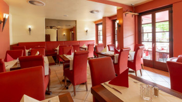 Restaurant Slavia inside
