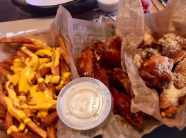 Wingstop food