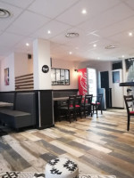 Burger Shop Morlaix inside