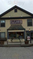 Valley View Saloon outside