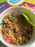 Menchie's Frozen Yogurt food