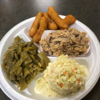 Roland's Barbecue food