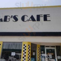 J B's Cafe outside