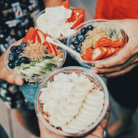 Haleʻiwa Bowls food