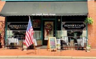 Nonna's Main Street Cafe outside