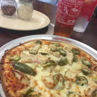 Glenn's Pizza And Grill food