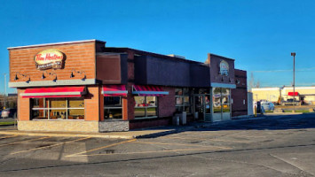 Tim Horton's inside