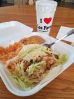 Los Favoritos Taco Shop food