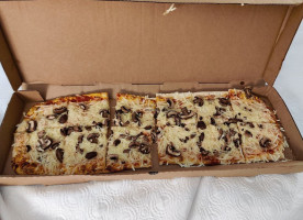 Tampa Pizza Company food