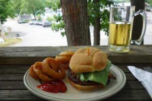 The Dock At Bay View food