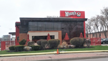 Wendy's outside