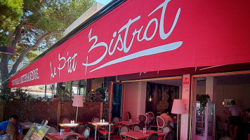 Le P'tit Bistrot food