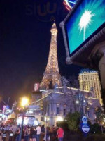 Eiffel Tower At Paris Las Vegas food