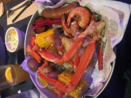 Pearl's Crabtown food