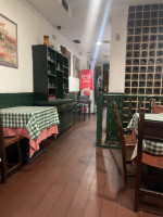 Restaurante La Gloria inside
