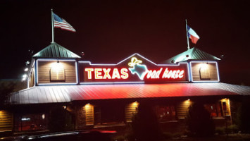 Texas Roadhouse Kissimmee outside