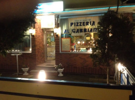 Pizzeria Al Gabbiano inside