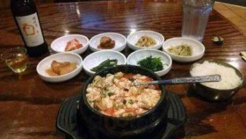 Stone Bowl House Woo Nam Jeong food
