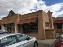 El Camino Dining Room outside