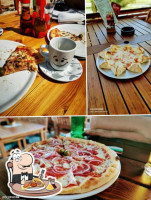 Pizzeria Papillon food