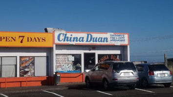 China Duan Takeaway outside