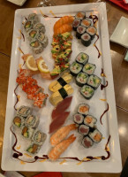 Kamon Sushi Bar food