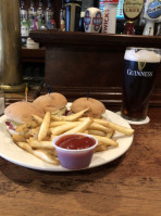 Castlebay Irish Pub food