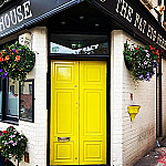 The Fat Pig Freehouse outside