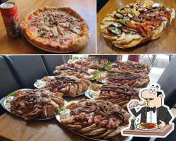 Pizzeria Lambada Grill food