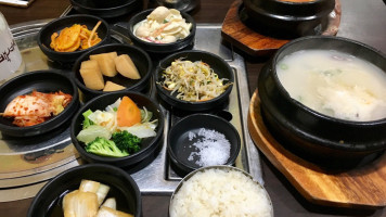 Dae Jang Kum food