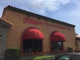 Filippi's Pizza Grotto Kearny Mesa outside