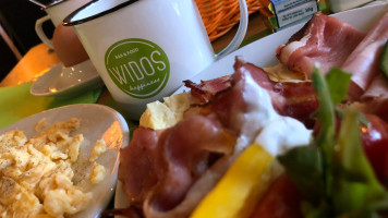 WIDOS Bar and Food food