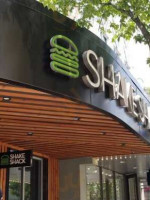 Shake Shack Easton Town Center food