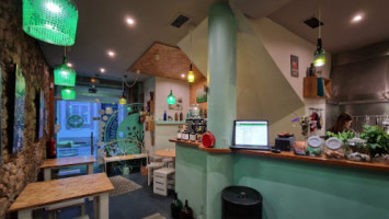Casinha Boutique Cafe inside