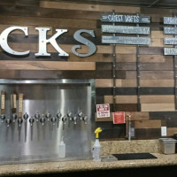 Wicks Brewing food