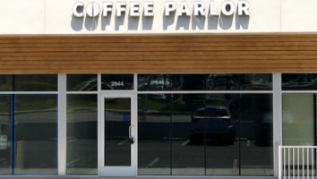 Coffee Parlor Copa outside