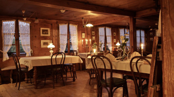 Restaurant Weyersbühl inside